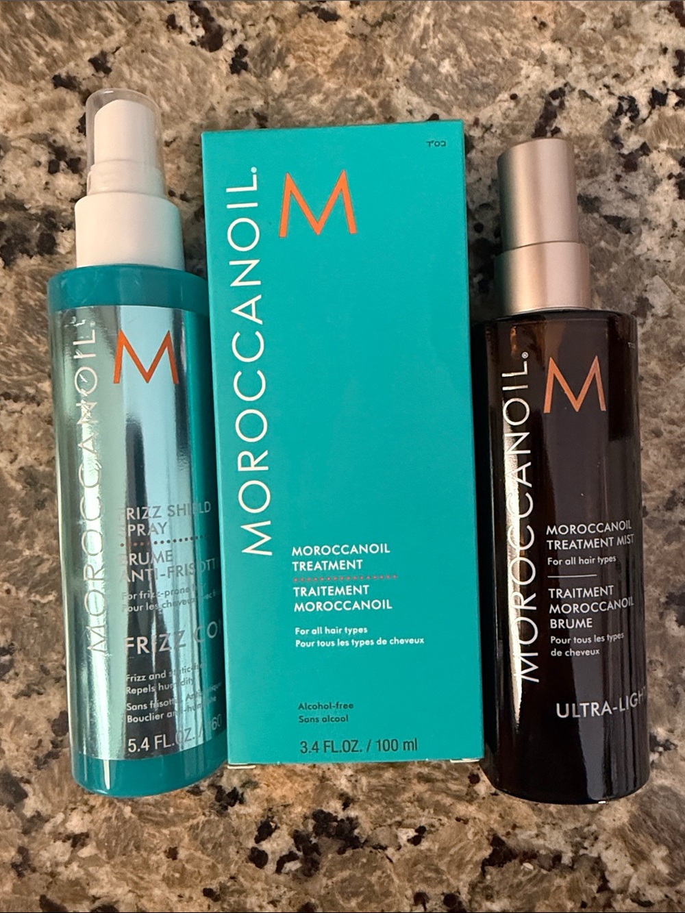Moroccanoil Teal Treatment Box with Teal Spray and Brown Mist Bottle